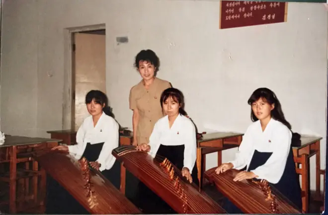 평양에서 통신교육을 받던 시절의 박순아 연주자