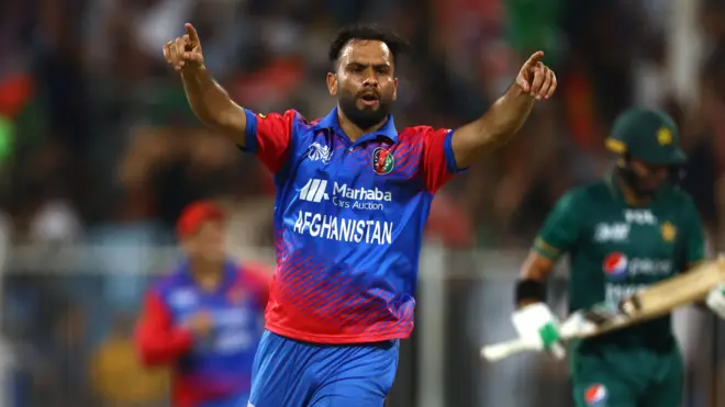 فرید ملک، بازیکن تیم ملی کریکت افغانستان، یکی از بازیکنانی است که در شبکه‌های اجتماعی زیاد مورد بحث می‌شود.