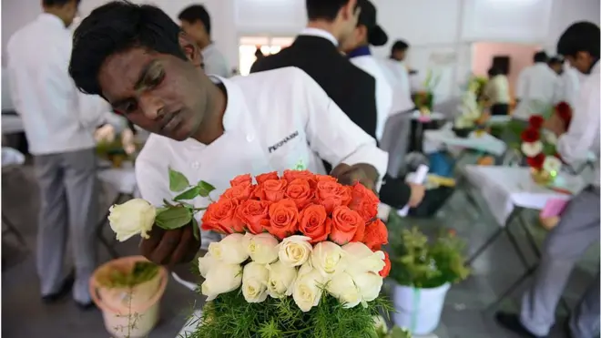 పనిచేస్తున్న యువత