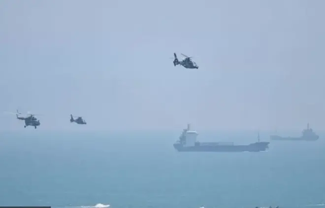 Diyaaradaha Shiinaha ee dul heehaabaya aagga badda Taiwan