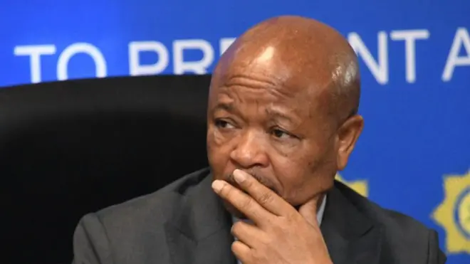 የደቡብ አፍሪካ የፖሊስ ሚኒስትር ሴንዞ ሙቹኑ