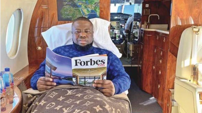 Nigerian Instagram star, ‘Ray Hushpuppi’ or Hush real name na Raymond Abass or Raymond Igbalode Abass