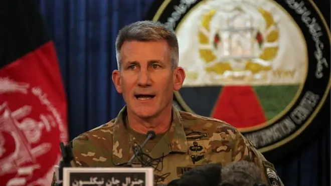 جنرال نیکولسن وایي، په سم ځای کې یې سمه وسله کارولې ده.