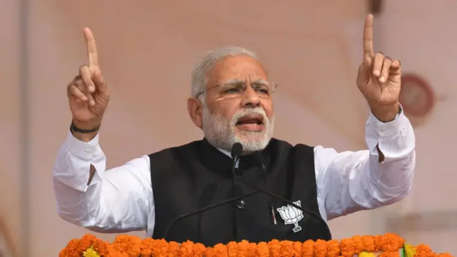 नरेंद्र मोदी