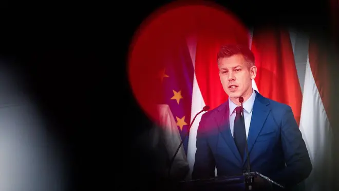 Петер Мадяр, майбутній прем'єр-міністр Угорщини, виступає на прес-конференції в Будапешті, Угорщина, у понеділок, 20 квітня 2026 року.