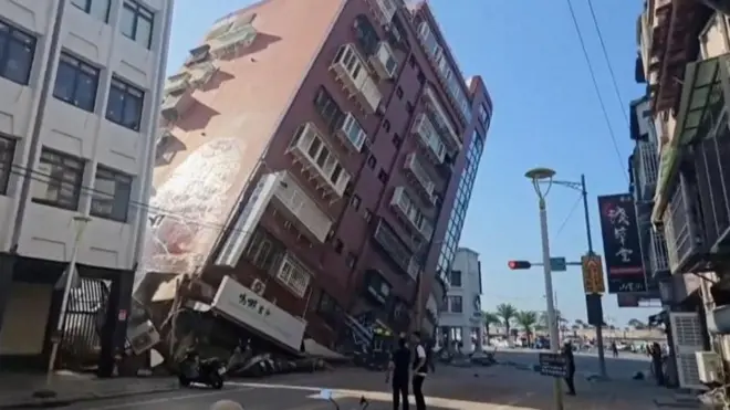 Edificios afetados pelo terremoto