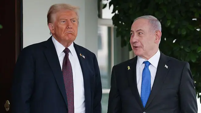 Дональд Трамп и Биньямин Нетаньяху, архивное фото - сентябрь 2025