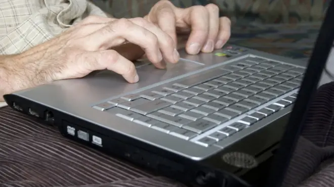 Опремљеност школа рачунарима је и даље проблем