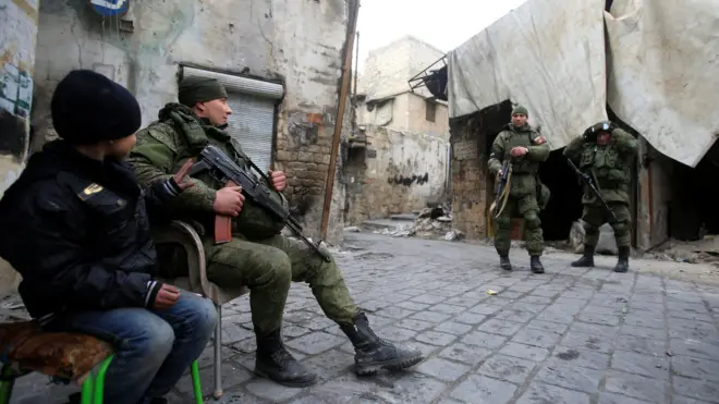 российские военные в Алеппо