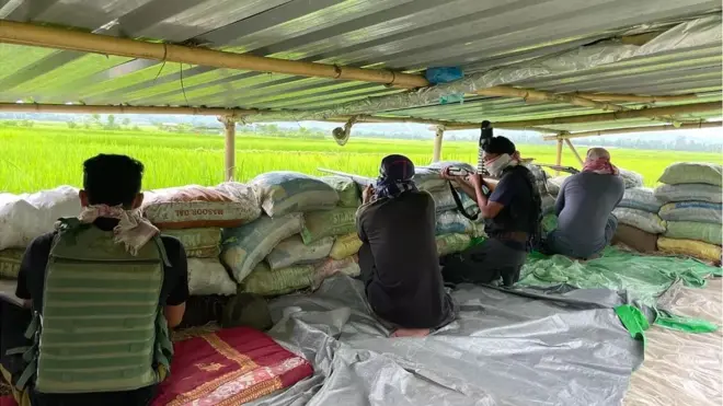 A civilian bunker set up in a paddy field in a Meitei dominated area