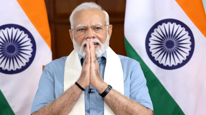 नरेंद्र मोदी