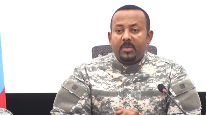 MM Abiy AHimad yeroo ajajoota waraanaafi abbaa alangee waliin Jimaata 03/07/2020 mari'atan