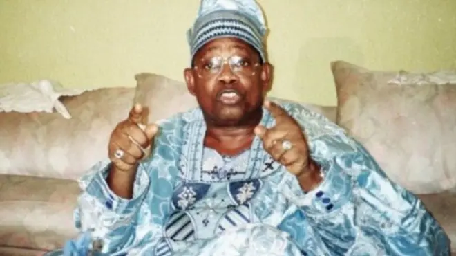 Bó tilẹ̀ jẹ́ pé wọn ní gbájúgbajà oníwàásù Nàìjírìá kan tí sọ tẹ́lẹ̀ pé kí Abíola má díje fún ìdìbò tẹ́lẹ̀.