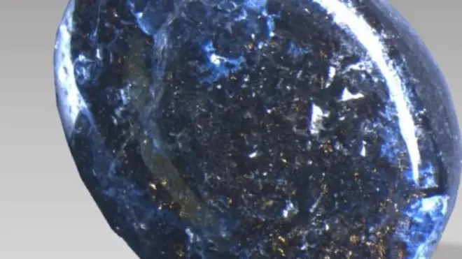 Mineral carmeltazite yang langka bisa menjadikannya sebagai batu permata yang mahal.