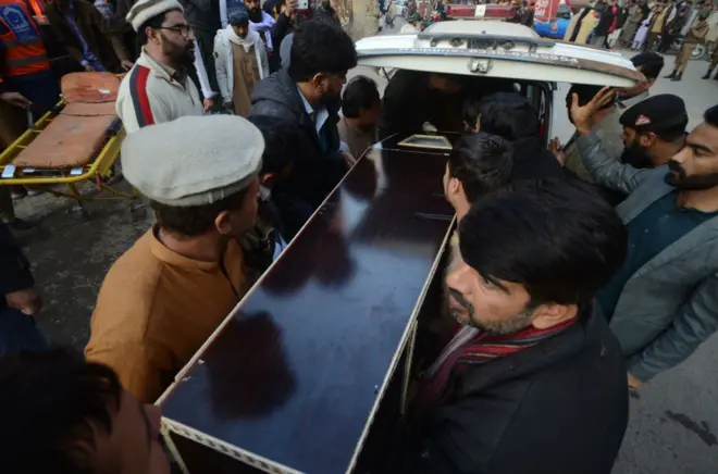 پشاور دھماکہ