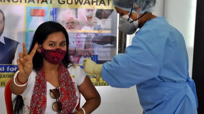 కోవిడ్ వ్యాక్సినేషన్