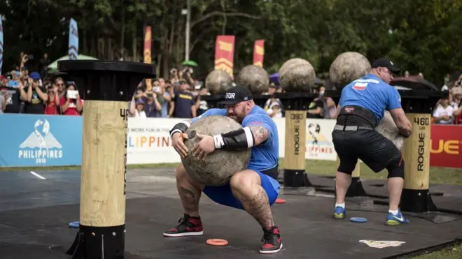 "La Montaña" de Juego de Tronos mide 2,05 metros y pesa 180 kilogramos.