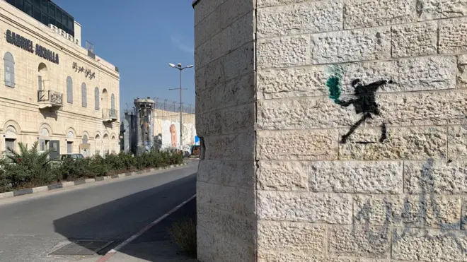 تصویر گرافیکی بر روی یک دیوار