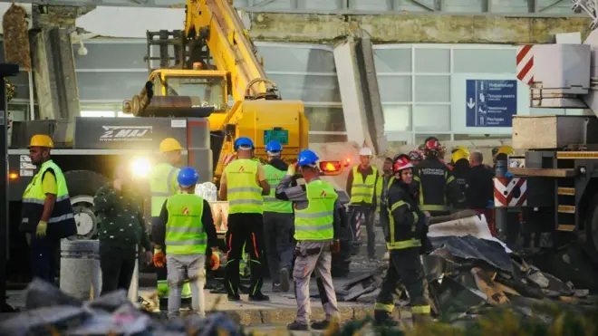 Železnička stanica u Novom Sadu posle pada nadstrešnice