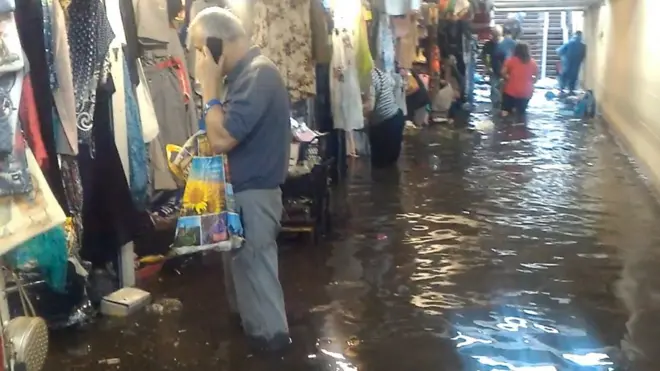 Ось так виглядає підземний перехід біля станції метро "Політехнічний інститут"
