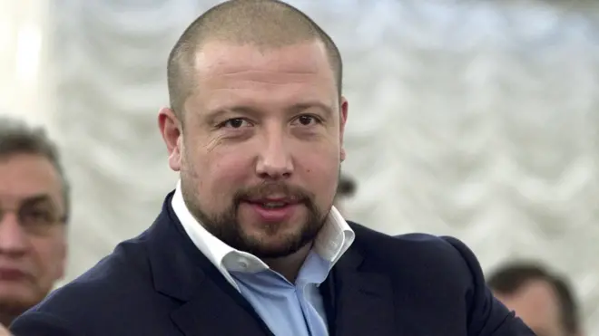 Юрова обвиняют в мошенничестве и выводе денег из банка