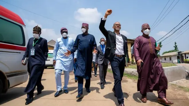 Di face mask wey di WHO recommend na medical face mask