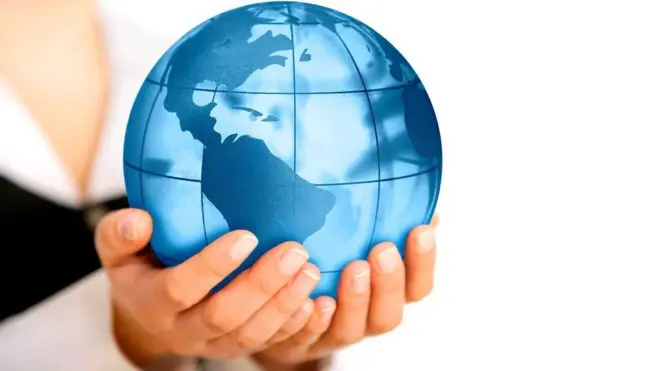 په راپور کې په ټوله کې په سیاسي ډګر د ښځو ګډون کمرنګه یاد شوی دی.