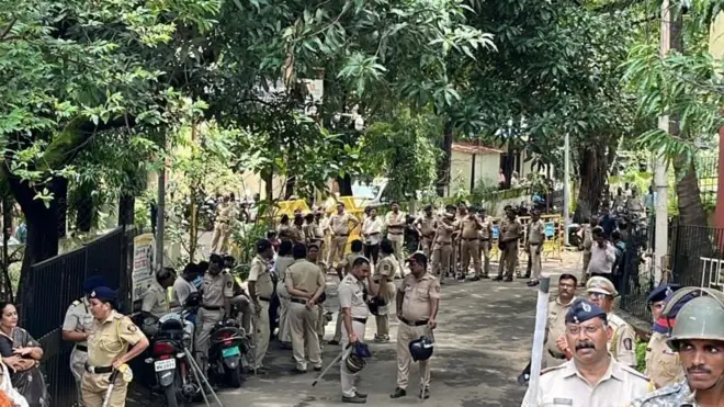 बदलापूर 