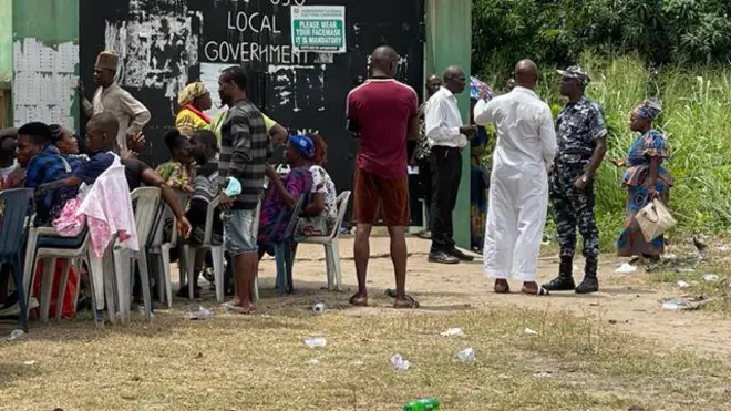 Ndị bịara idebanye aha maka PVC