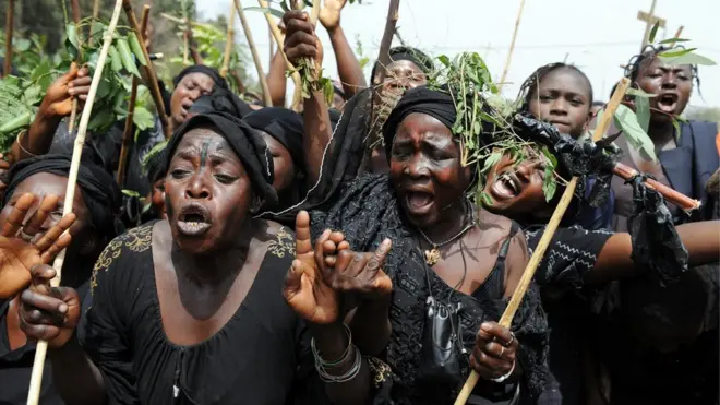 Thousands of women dey protest for Jos on top di plenty attacks wey dey happen for Plateau state, 2010