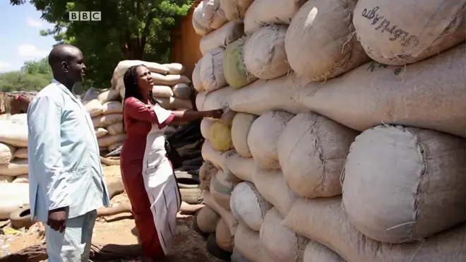 Woman and man in Niger