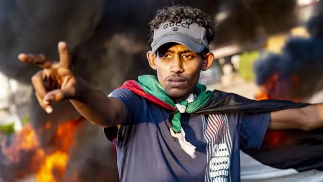 قصة انقلاب السودان في 3 دقائق