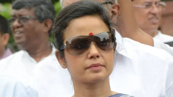 महुआ मोइत्रा