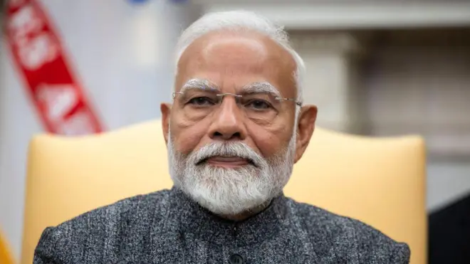 नरेंद्र मोदी