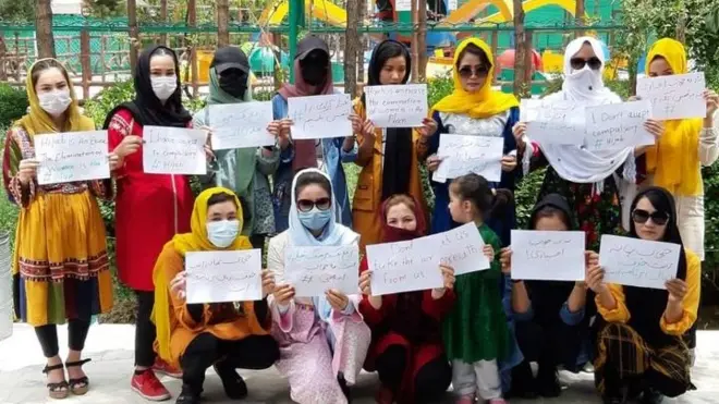 جنبش زنان برای عدالت و آزادی: پوشش حجاب اسلامی در افغانستان بستگی به فرهنگ هر ملیت و قوم دارد