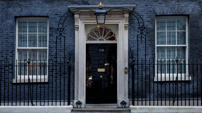 Даунинг-стрит 10