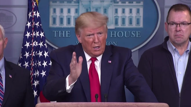 美國總統特朗普稱對中國「有點不滿」