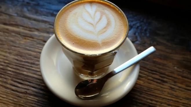기후 변화로 인해 2050년까지 전 세계 커피 재배 면적의 절반이 줄어들 수 있다는 연구가 나왔다