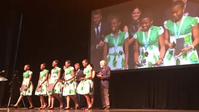 Di team name na Save-A-Soul