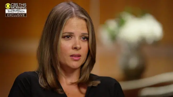 بريتاني كوميسو رفعت شكوى جنائية ضد الحاكم