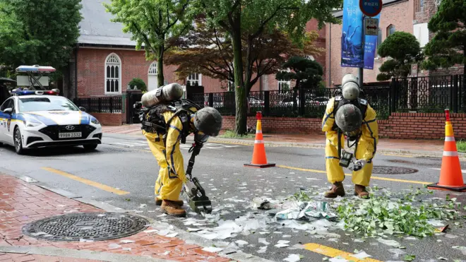 فرود بالون‌های کره شمالی در محوطه ریاست‌جمهوری کره جنوبی