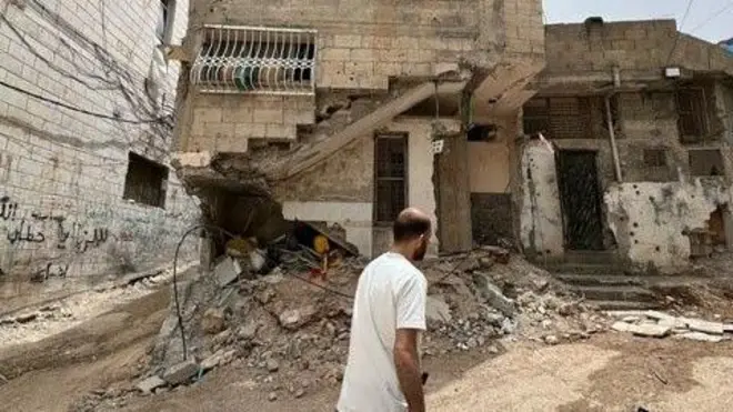 مخيم نور شمس