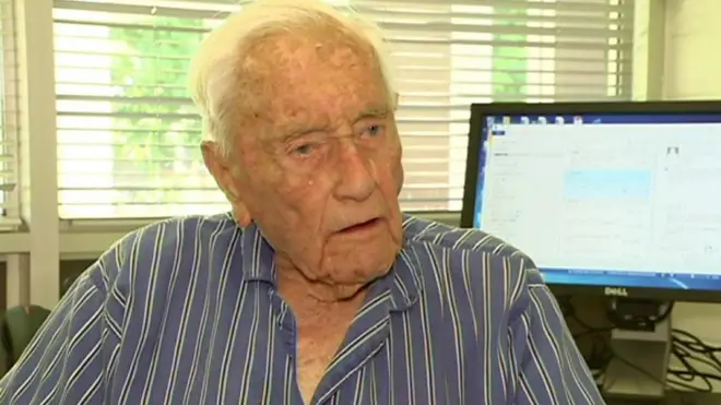 العالم العالم الاسترالي دكتور ديفيد