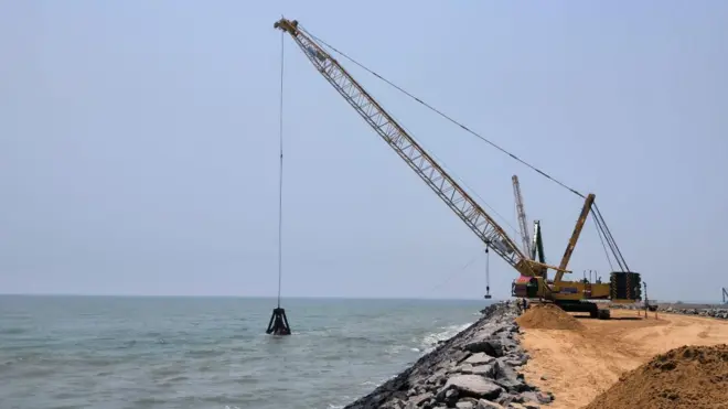 పోర్టులు