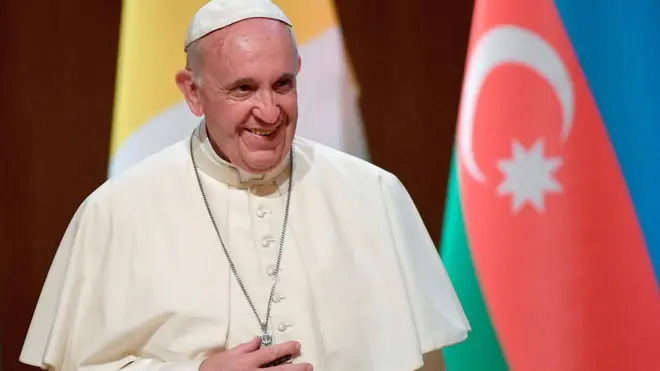 В воскресенье папа римский завершил тур по Южному Кавказу и вернулся в Рим