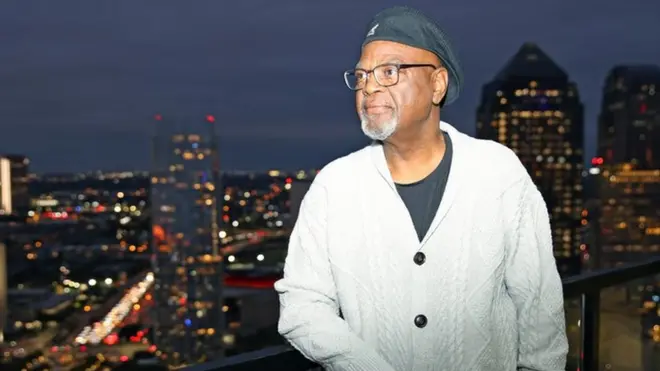 Mr Simmons is looking forward to spending more time with his children, grandchildren and great grandchildren