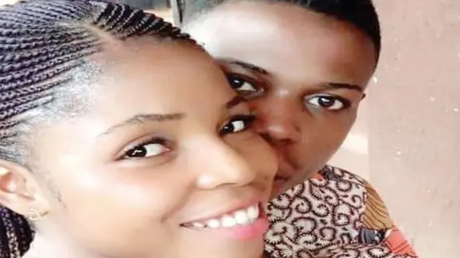 Akure Murder: Àwọn ọlọ́pàá bẹ̀rẹ̀ ìwádìí àwọn olólùfẹ́ tí wọn bá okú wọn ni ilé ìgbọ̀nsẹ̀ wọn