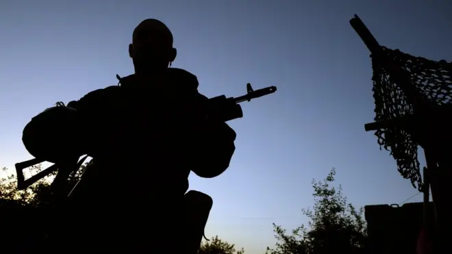 солдат на блокпосту