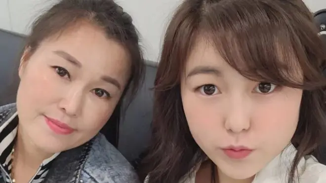 उत्तर कोरिया से भागीं मां-बेटी