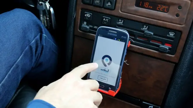 استارتاپ‌ها یا آن‌طور که در ایران مشهور شده، کسب‌وکارهای نوپا معمولا در فضای آنلاین فعالیت می‌کنند و به اینترنت و ابزارهای آن نیاز جدی دارند.